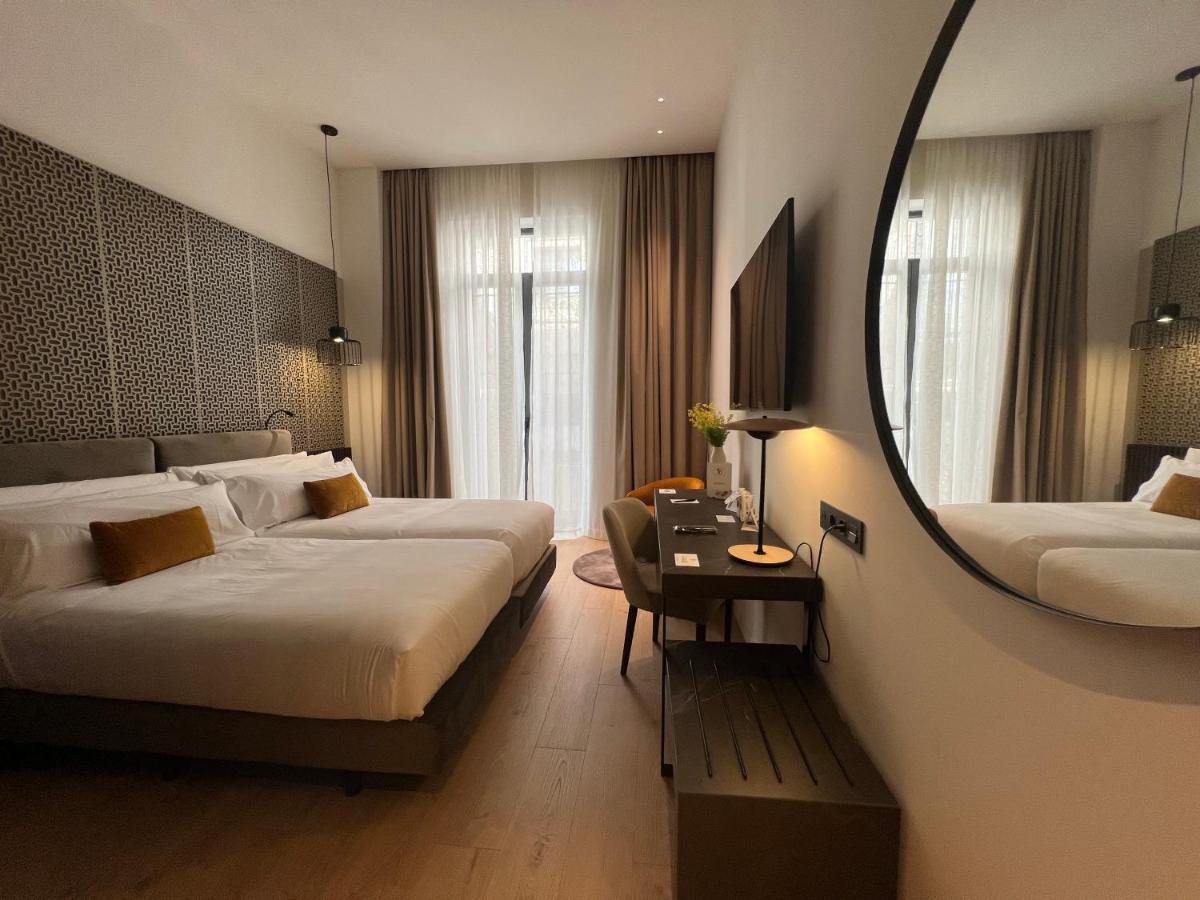 Soho Boutique Catedral Hotel Sevilla Bagian luar foto